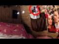 Clearer Niley pic on Miley's bunk