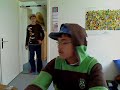Felix schlägt seine Mutter (Verarschung!!! Teil 3) Felix schlägt seine Mutter (Verarschung!!! Teil 3)
