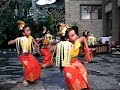 Pendet Dance
