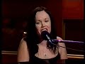 Hallelujah (Leonard Cohen) - Allison Crowe live tv version