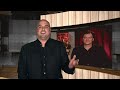 Chuck the Movieguy talks to Quentin Tarantino via satellite for the movie Inglourious Basterds. Closed captioned for the hearing impaired and translated into all languages.