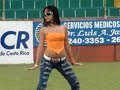 Con Buena Onda-Angie mueve la pompa