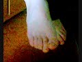 FEET MAGNIFICI