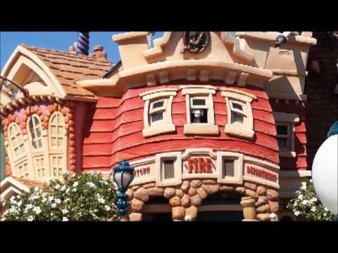 צפצולה - עלילות צ'פצ'ולה בדיסנילנד... :) צ'פצ'ולה הקומיקאית של הילדים יוצאת לטיול בדיסנילנד קליפורניה ארצות הברית!!! ונהנית מכל רגע..:) THERE IS NO PLACE LIKE...