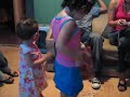 Isa y Valentina bailando fiesta Isa y Valentina bailando fiesta