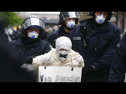 Deutschland: Wir sind das Volk - Festnahmen bei Demonstration in Berlin-Mitte