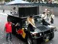 videos de F4F Dance Parade 2008: Truck 4/5 ASA Student/RedBull Hummer