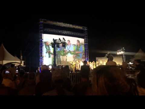 Hawaii Five-0 season 6 premiere - Chi McBride Godfather imp