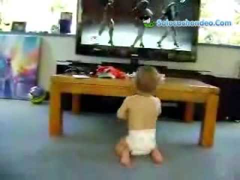 Bebé bailando el single ladies