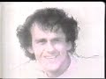 cancion de la seleccion de francia para el mundial mexico 86. song from the france soccer team for world cup mexico 86. en un principio la titule viva le coq, pero gracias a que encontre la letra original, la renombre viva les bleus:
viva ! viva ! viva les bleus ; viva !
viva ! viva ! viva les bleus ; viva !
viva ! viva ! viva les bleus
en terre azt�que ils vont jouer comme des dieux
viva ! viva ! viva les bleus
les sombreros n'auront plus que d'yeux pour eux

souviens-toi,
il �tait une fois s�ville
souviens-toi,
leur l�gende est n�e ce jour l�
ces bleus l�, ils mettent les stades en folie
et quatre ans apr�s les revoil� !
chaud devant, ils nous ont mijot� des passes,
chaud devant !
des passes oui mais de platini...
les gourmands,
les amateurs de bons spectacles vont �tre servis

viva ! viva ! viva les bleus
en terre azt�que ils vont jouer comme des dieux
viva ! viva ! viva les bleus
les sombreros n'auront plus que d'yeux pour eux

viva ! viva ! viva les bleus !

enfoir�s !
ils sont l�, ouic-ouic !
sur les pelouses du mexique
il y a
du foot-champagne dans la pampa
ces dix bleus l�,
aux pieds malins, aux pieds magiques
ils ont plus d'un tour sous leurs pas
c'est parti alors que la fiesta commence au pays
du soleil et des mariachis
c'est inou� !
c'est plus du foot, c'est de la danse
et viva la vie

viva ! viva ! viva les bleus
en terre azt�que ils vont jouer comme des dieux
viva ! viva ! viva les bleus
les sombreros n'auront plus que d'yeux pour eux

et bien... viva les rouges, les bleus pardon !
il y a quatre ans c'�tait d�j� bien et l� �a s'ra tr�s bien
ah si si siiii

(4 x )

viva ! viva ! viva les bleus ; viva !
en terre azt�que ils vont jouer comme des dieux
viva ! viva ! viva les bleus ; viva !
les sombreros n'auront plus que d'yeux pour eux