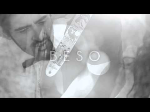 Le hace falta un beso - Alejandro González Ft SIAM