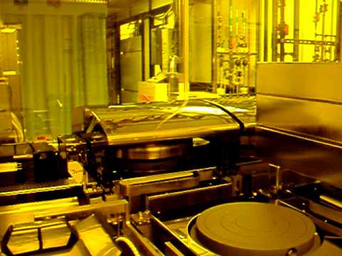 how to control svg size