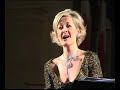 marie devellereau en r�cital � saint louis des invalides / 30 janvier 2008
jean marc bouget, piano
la romance de marie, extraite des mousquetaires au couvent