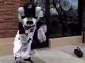 Dinger Breakdances