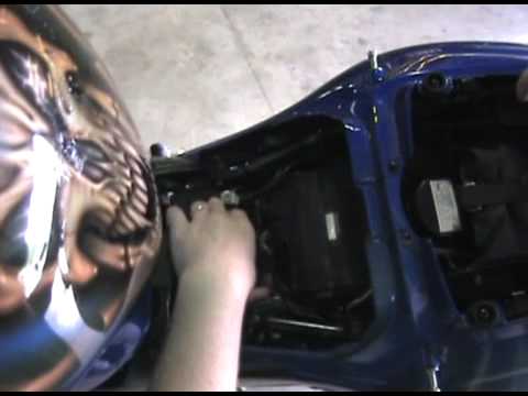 07 Suzuki Hayabusa Blue LED Bike Kit Install Video #2