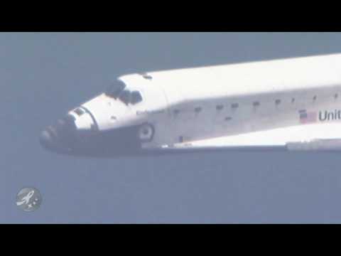STS127 - High definition coverage of the landing of OV-105 or Space Shuttle Endeavour at the Kennedy Space Center in Florida. Landing date was 07/31/2009.