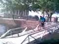jump no rio tamega 1