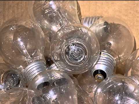 ENERGETICA - NBR NOTÍCIAS 22.05.13:Toda distribuidora de energia do Brasil deve, por lei, investir pelo menos 0,5% dos lucros na redução do consumo médio de energia elétr...