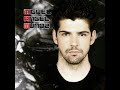 it's a montage a little bad of miguel angel mu�oz but it's the song wich is important! it's 