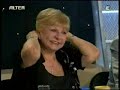 Δεν θέλω εγώ παινέματαπαρηγοριές και ψέματαδεν θέλω εγώ παινέματανα γιατροπορευτώΘέλω το γιο μου το Ανεστάκιπου΄ναι στη ξενιτιάαχ το μικρό μου καπετανάκιπου δε μου γράφει πιαΧαρείτε τα καράβια σαςτα πλούτη μεσ΄τα αμπάρια σαςΧαρείτε τα καράβια σαςδεν θα τα λιμπιστώΘέλω το γιο μου το Ανεστάκιπου΄ναι στη ξενιτιάαχ το μικρό μου καπετανάκιπου δε μου γράφει πια