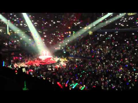 Clip of & Ed Sheeran Rupp Arena