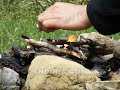 Supervivencia: haciendo fuego con napalm