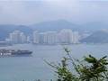 videos de A cargo ship cruising across Island South