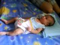 Odi e Obá brincando com o Yuri