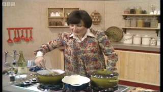Top 5 Most Delicious Delia Smith Soup Recipes