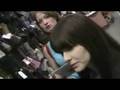 videos de Cosplayers go shopping part 1