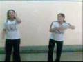 Dança do CREU com Flávia e Mayara
