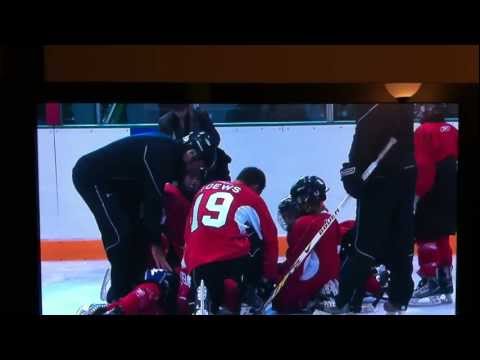 Jonathan Toews knocks out kid at hockey camp - YouTube Jonathan Toews knocks out kid at hockey camp - YouTube