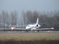 Optical illusion - vermeende brand in neuswiel vliegtuig.