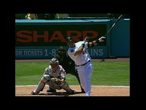 Video: Miggy launches a moonshot to extend the lead