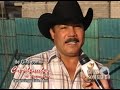 de gira con cardenales de nuevo leon con botas y sombrero
