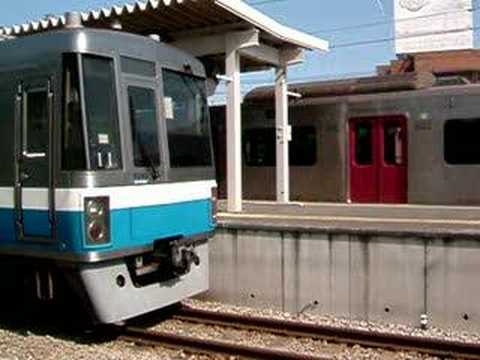 ３０３系 （６両）（0690C）（K01） 【筑前前原駅】