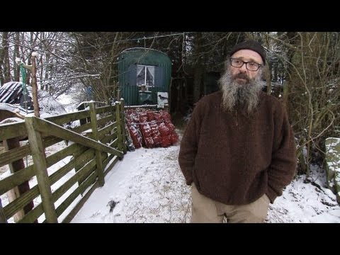 Deutschland - Wer nicht mehr Outlaw sein will, wird Teil der Gesellschaft. Und wer nicht mehr Teil der Gesellschaft sein will, steigt aus. In Deutschland kann jeder machen...
