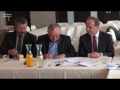 Click to View : Gmina Czernica dostała pompę o dużej wydajności 3 października 2014