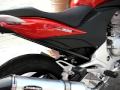 HONDA CB 300R COM A PONTEIRA THREE CARBON DA JESKAP !!!