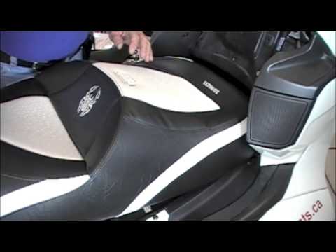 how to change battery on can am spyder