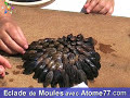 Vous aimez les moules ? Vous ne connaissez pas l'éclade ?!Originaire de Charente Maritime, ce mode de cuisson est pour le moins original... Le principe est en effet de disposer les moules sur une planche, dos vers le haut, puis d'enflammer une bonne épaisseur d'aiguilles de pins au dessus !Retrouvez le détail de l'éclade de moules sur Atome77.com, rubrique articles rédactionnels.