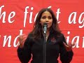 halle berry giving opening speech at the revlon run/walk 2008