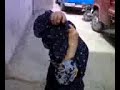 Pirezane irani az divar mire bala Pirezane irani az divar mire bala