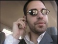 Les poulets en lunettes noires - Part 1 Les poulets en lunettes noires - Part 1