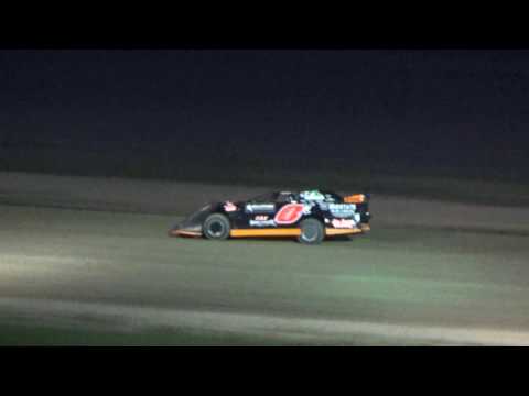 7. Late Model Heat Race #2 at I-96 Speedway, Michigan, on 04-28-17.