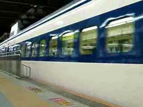 ０系 （６両）（0659A） 【博多駅】