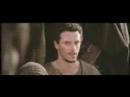 video com cenas do filme a paix�o de cristo e d fundo a musica da hillsong, diante da cruz.