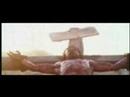 video com cenas do filme a paix�o de cristo e d fundo a musica da hillsong, diante da cruz.