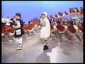 spc05-09 CrashGals are singing with SchoolMa…