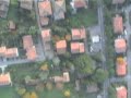 paramotore in volo su casola